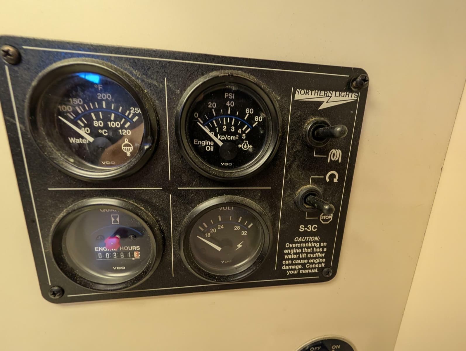 1998 Little Harbor Whisperjet 55