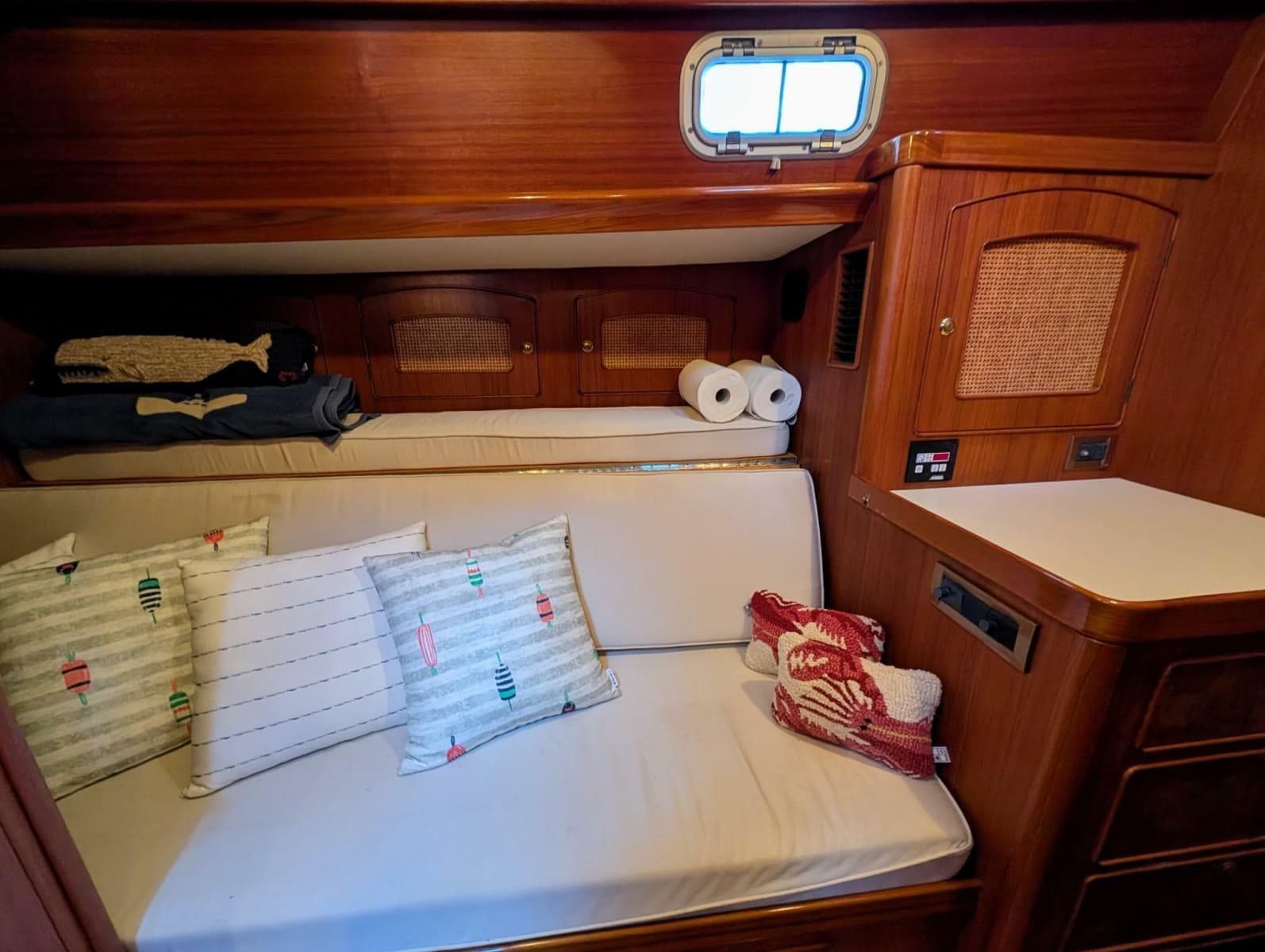 1998 Little Harbor Whisperjet 55