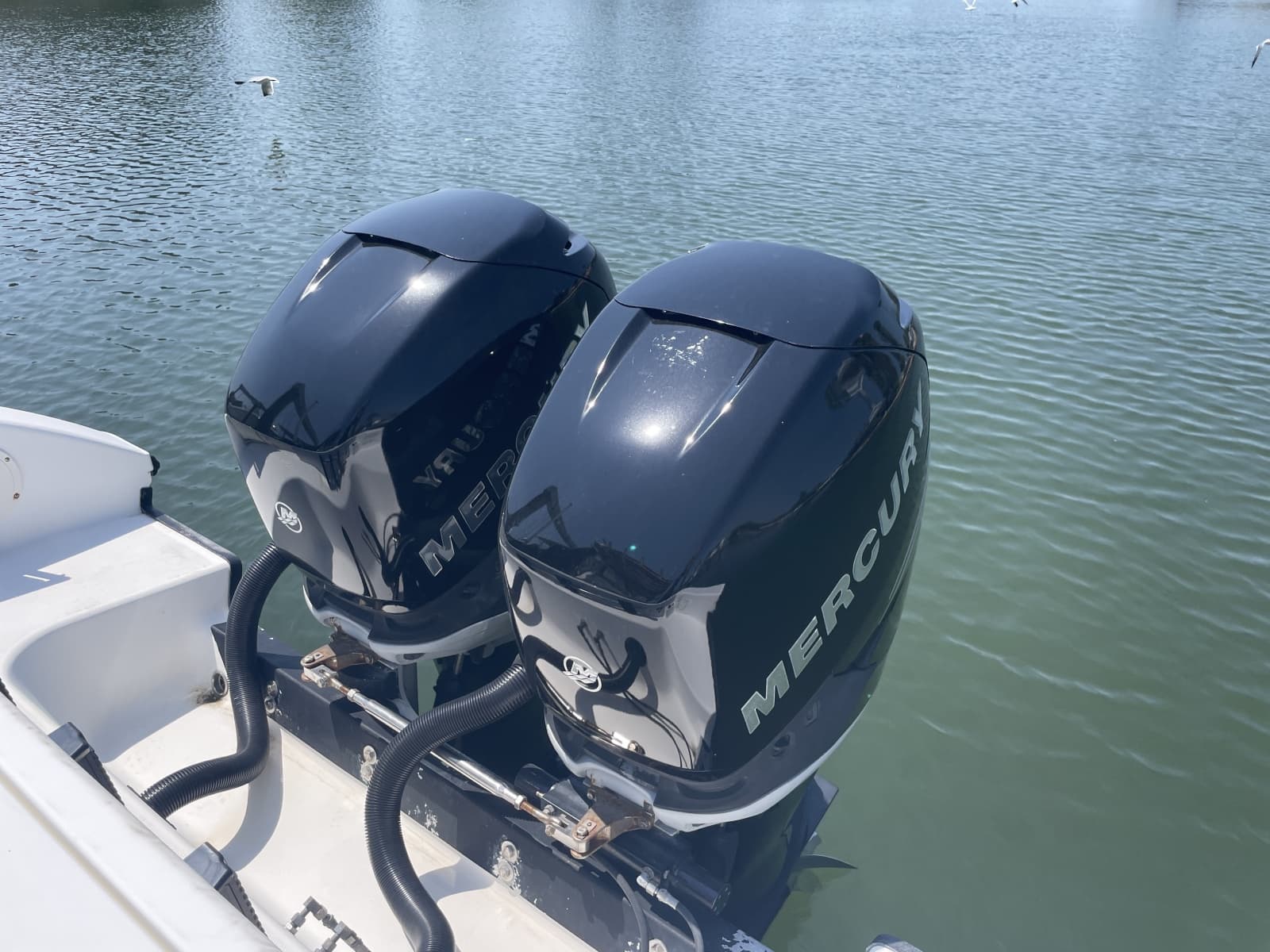 2006 Fountain 33SFC