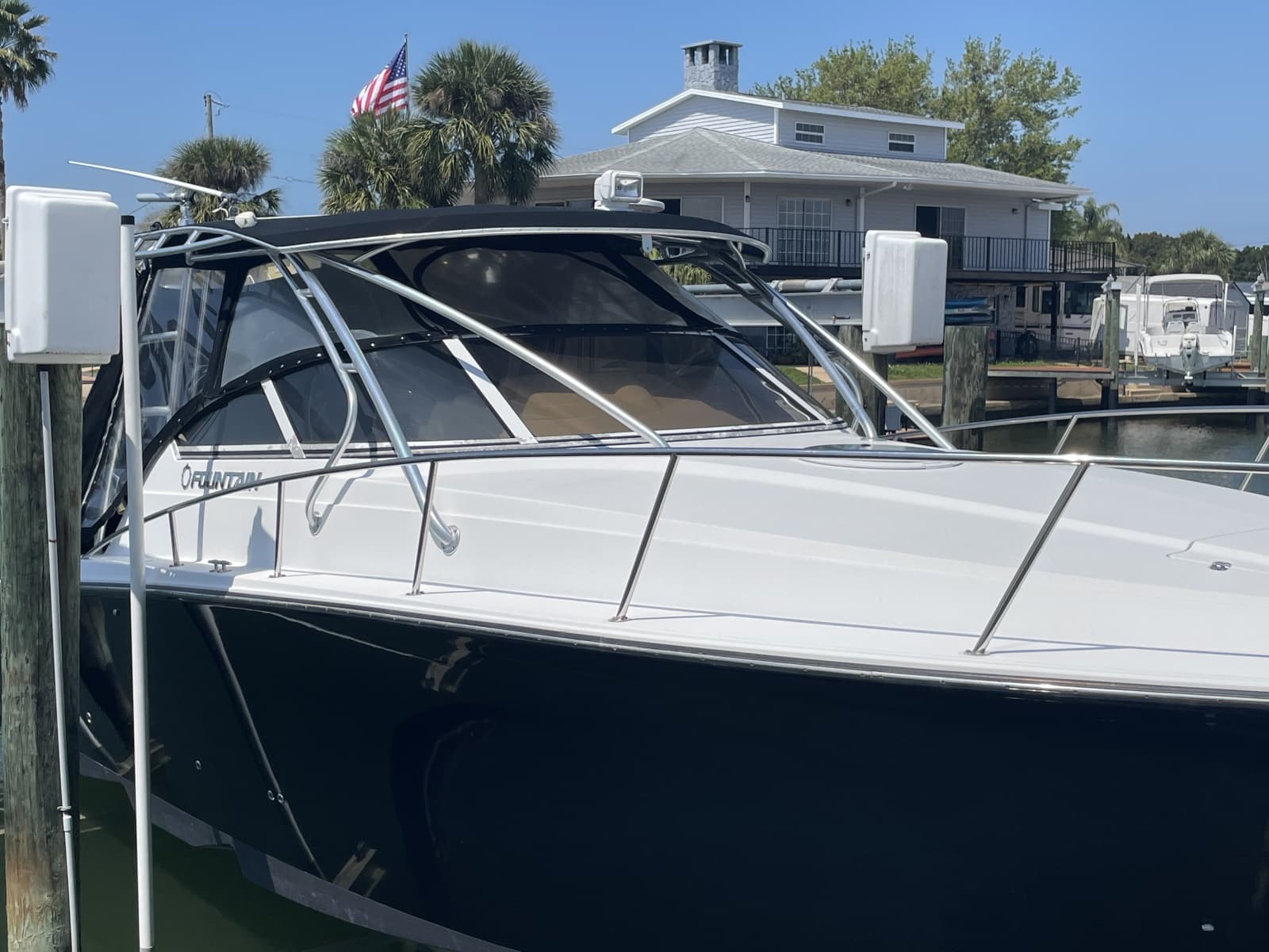 2006 Fountain 33SFC