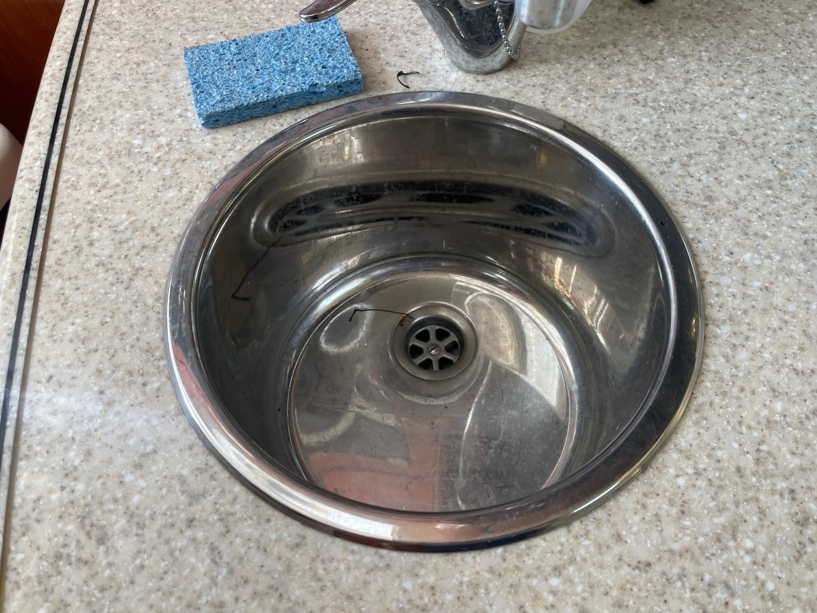 2006 Fountain 33SFC