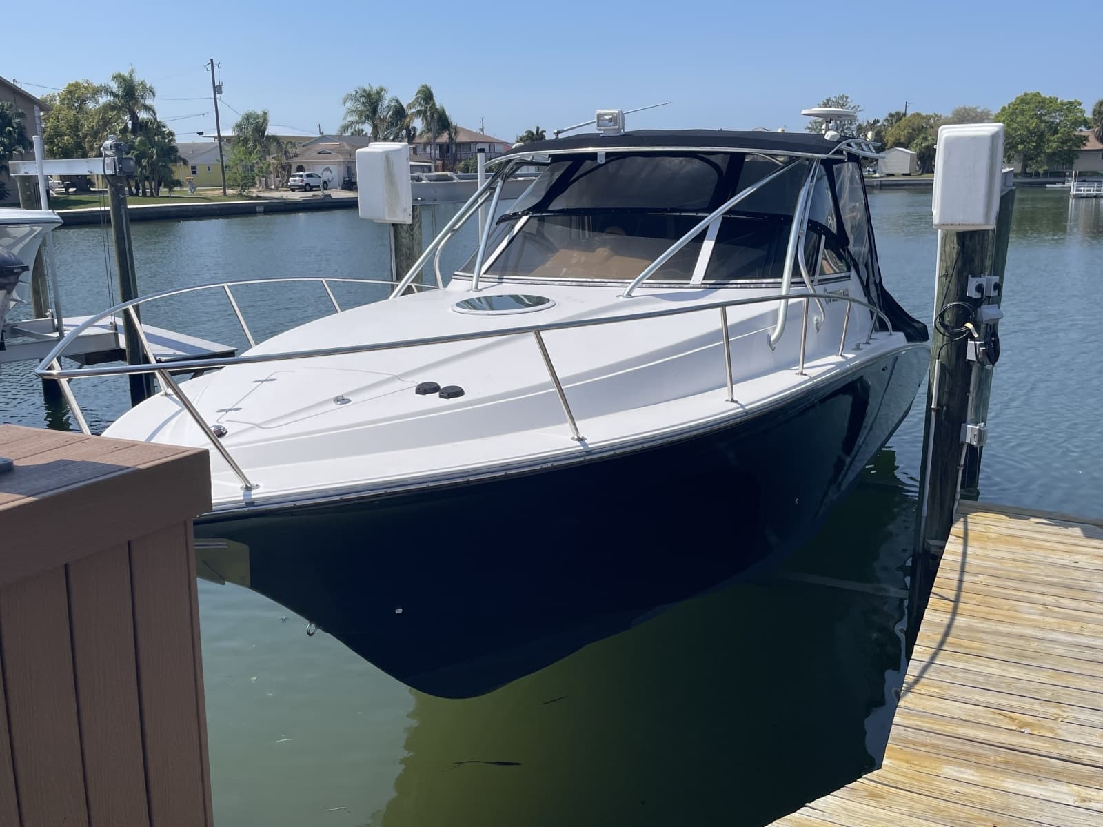2006 Fountain 33SFC