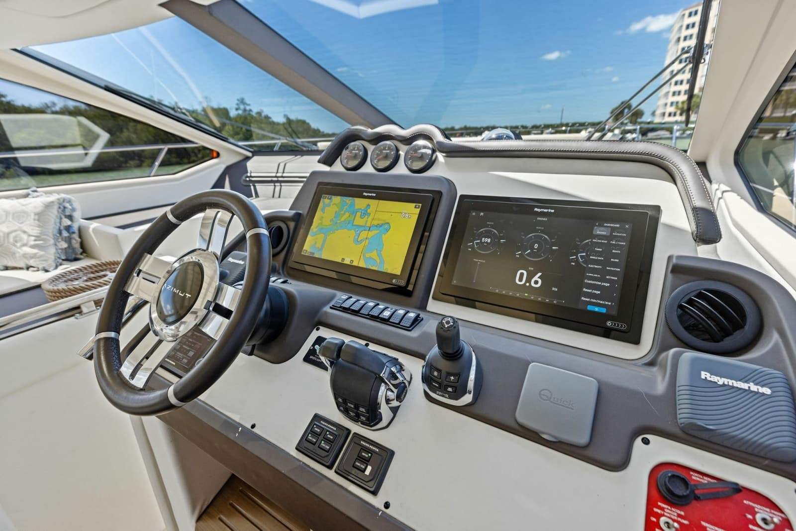 2015 Azimut 55S