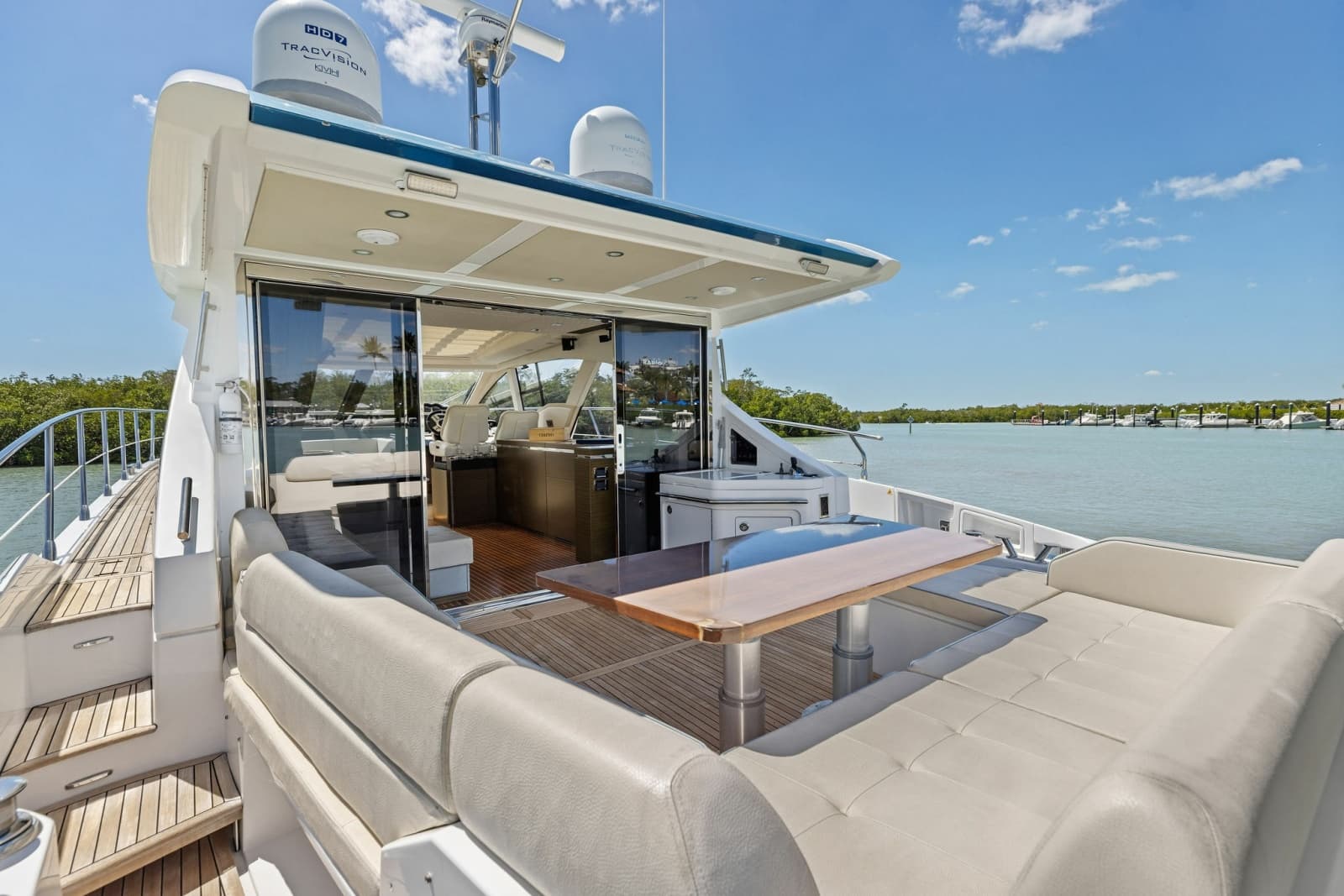 2015 Azimut 55S