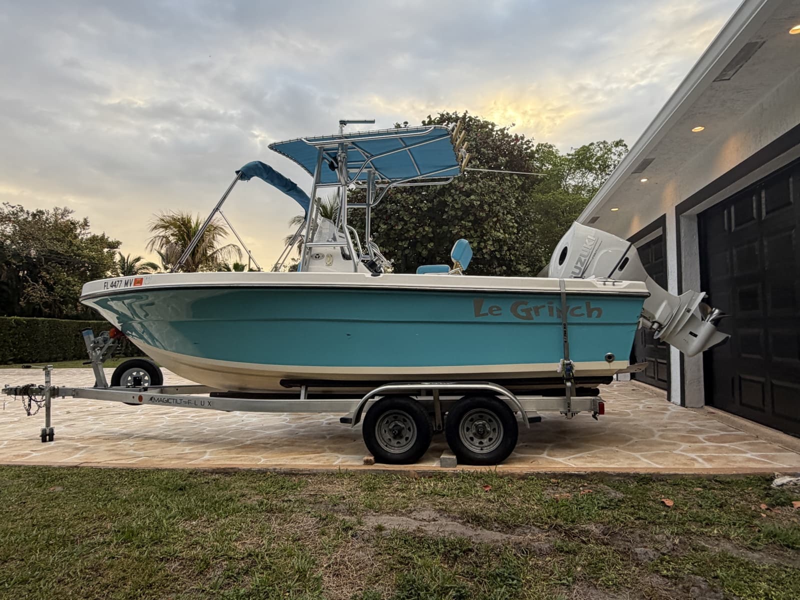 2005 Angler 204