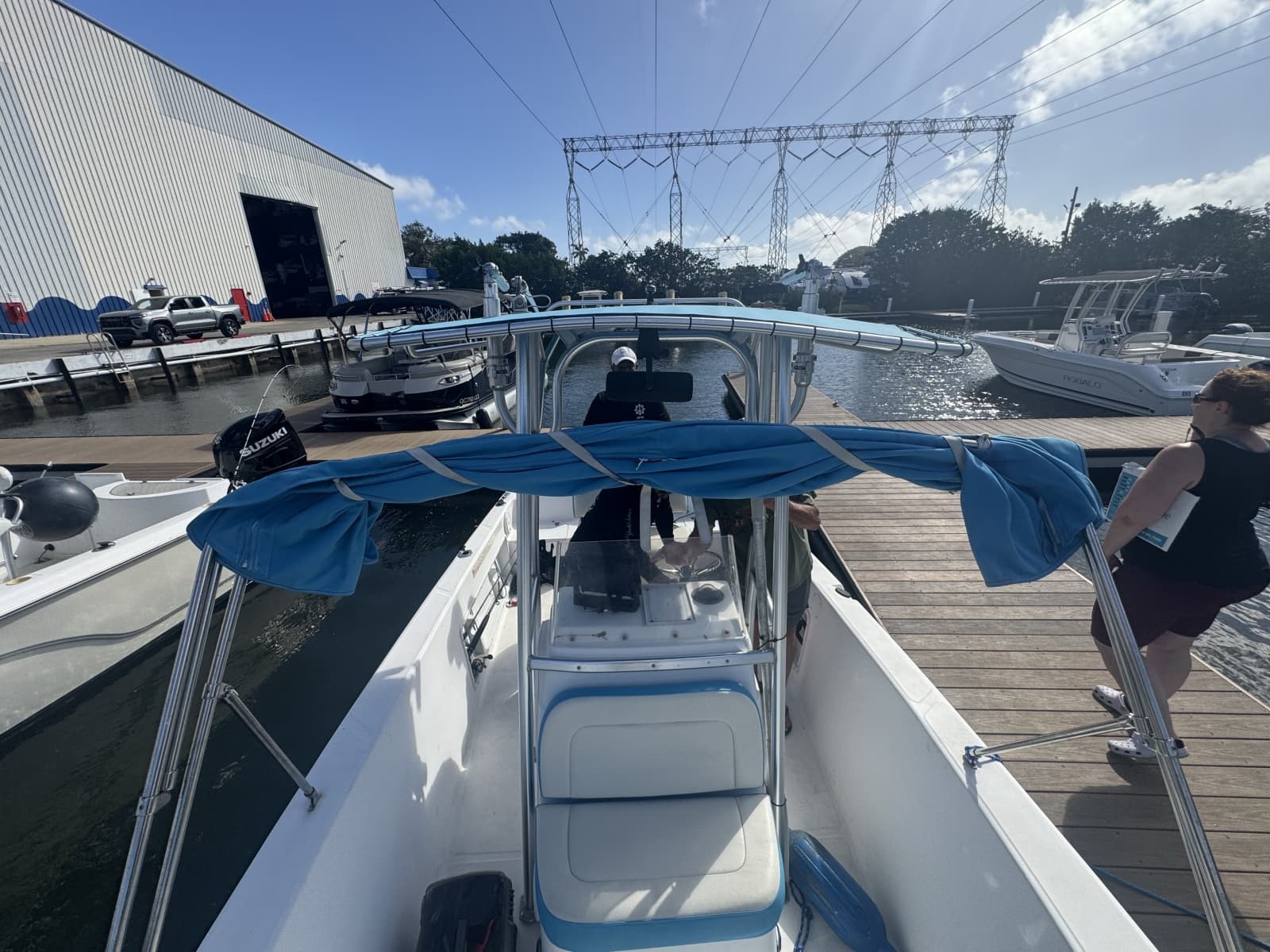 2005 Angler 204