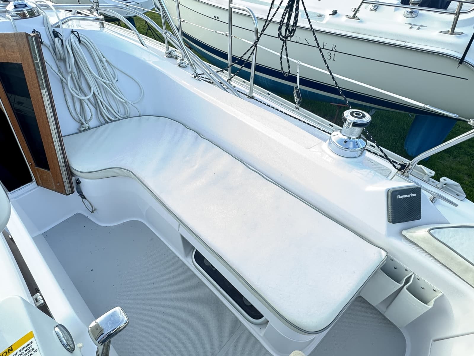 2019 Catalina 315