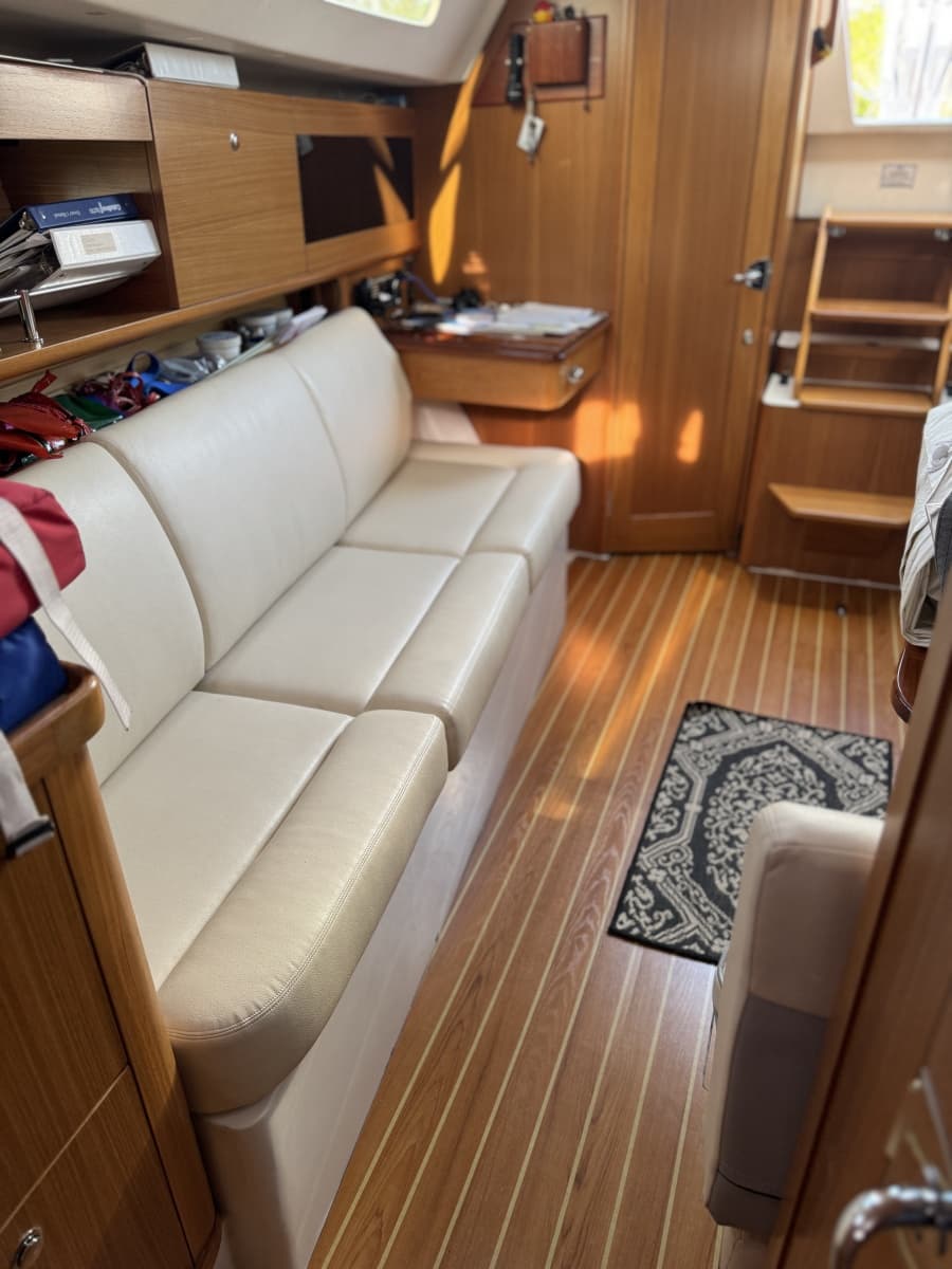 2019 Catalina 315