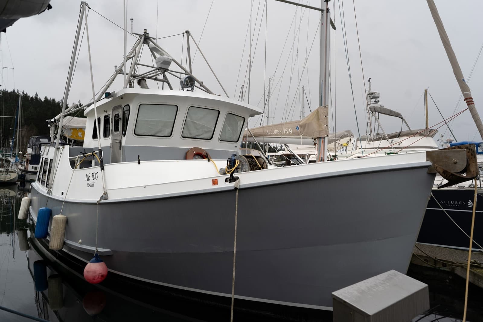1997 Custom Steel Trawler 43