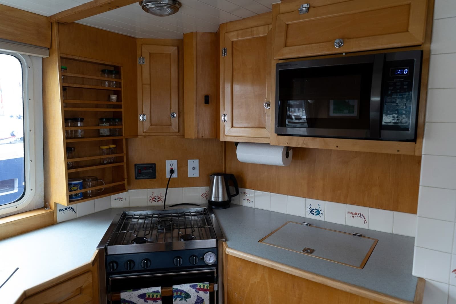 1997 Custom Steel Trawler 43