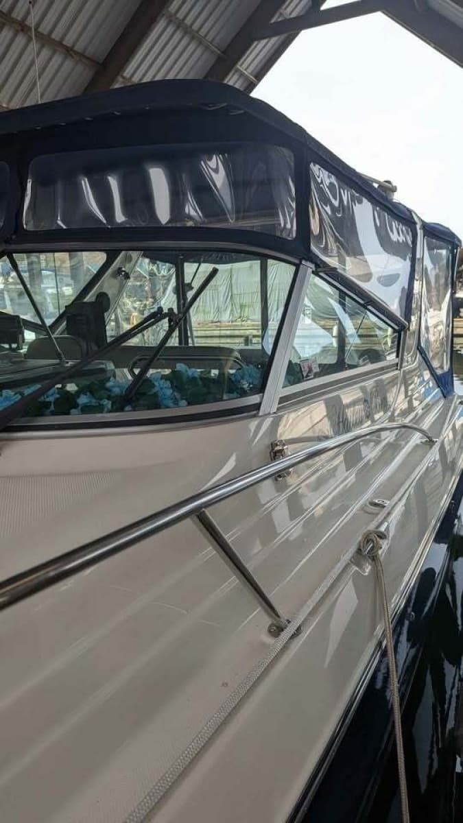1994 Maxum 3200 SCR