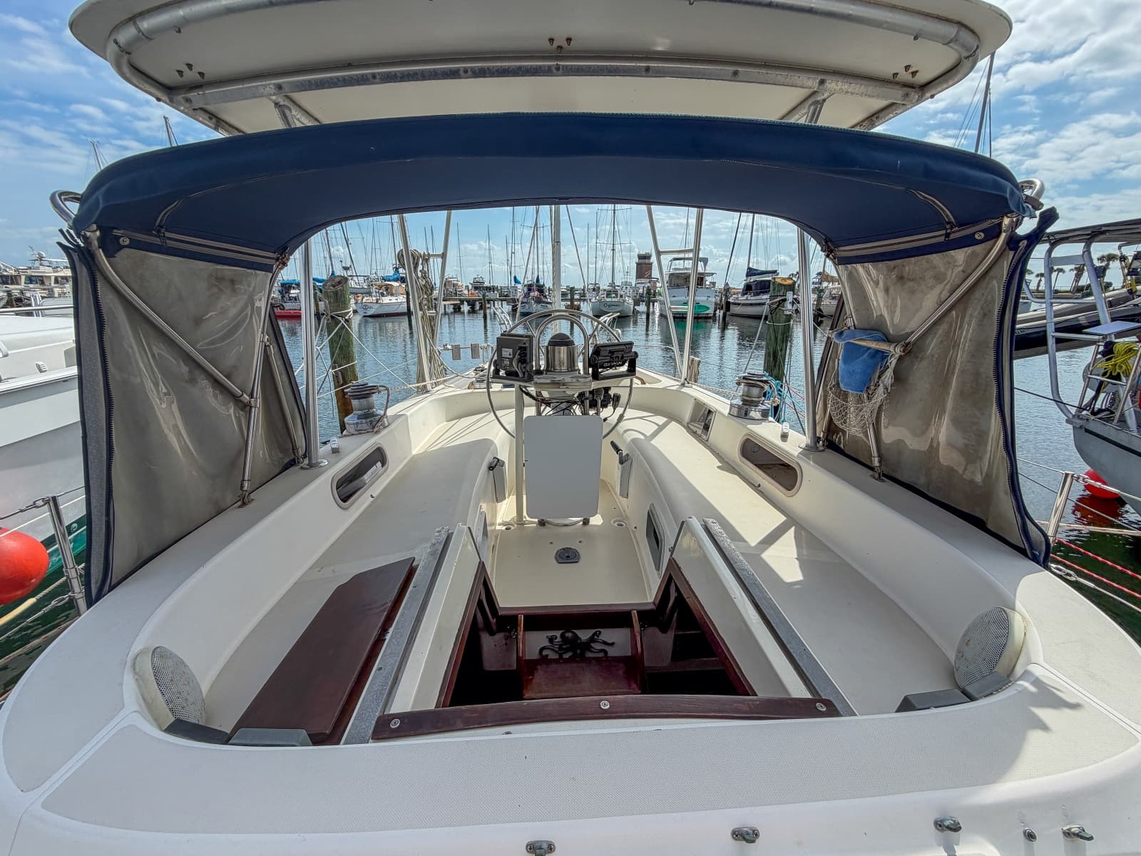 1984 Pearson 385