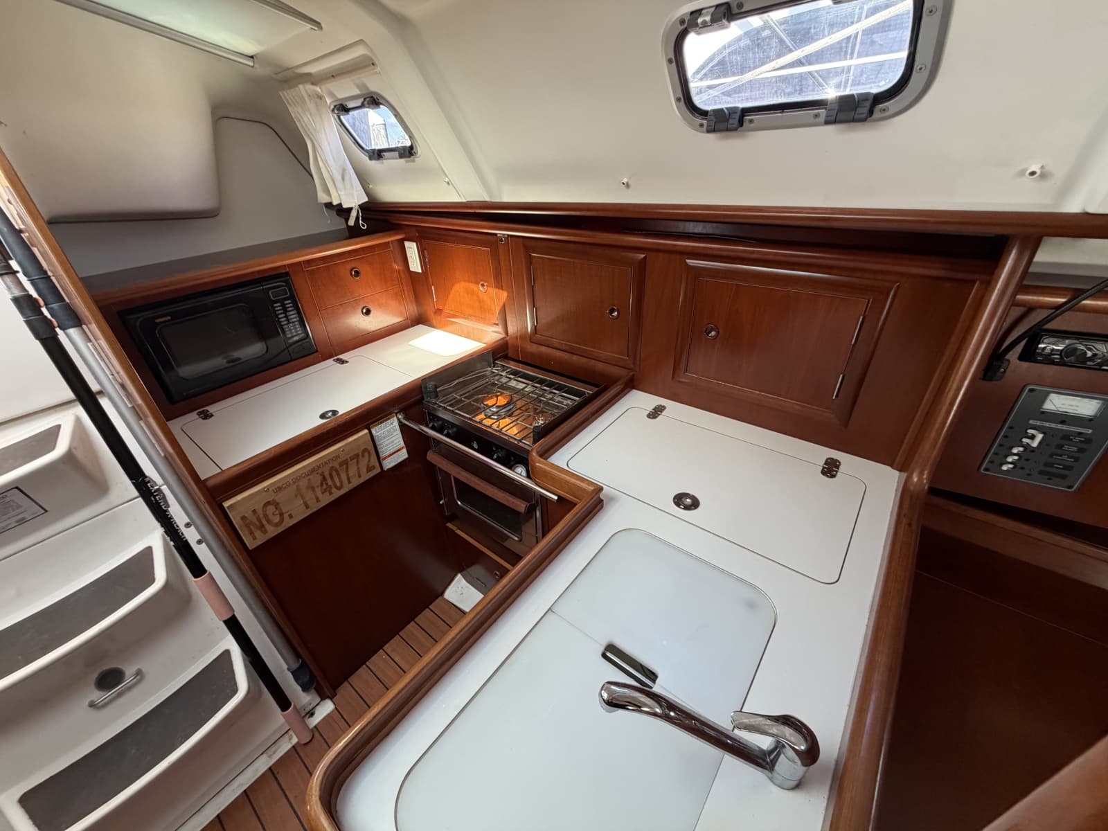 2003 Beneteau 331