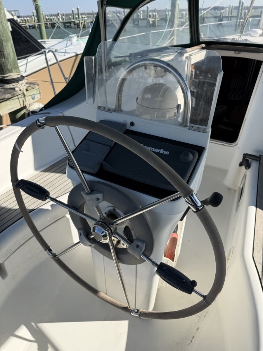 2003 Beneteau 331