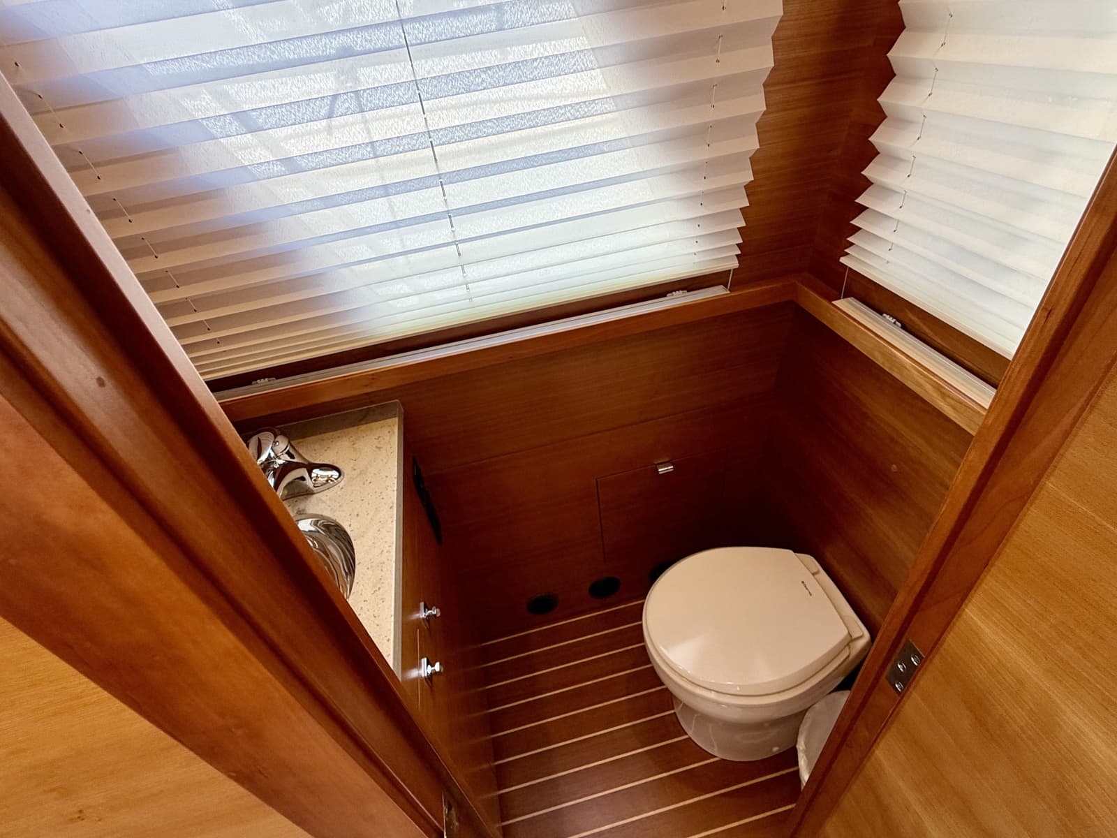 2015 Coastal Craft 45-IPS