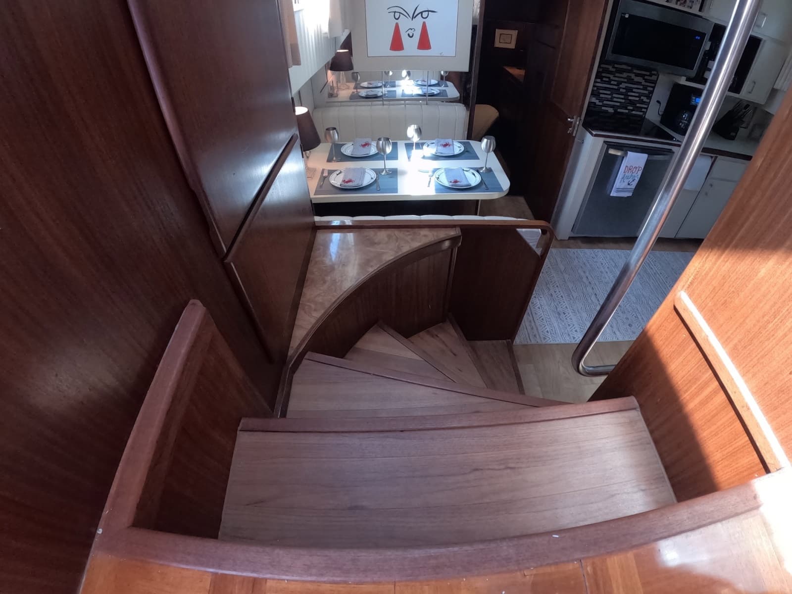 1987 Hatteras Motor Yacht