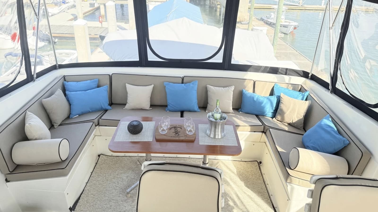 1987 Hatteras Motor Yacht