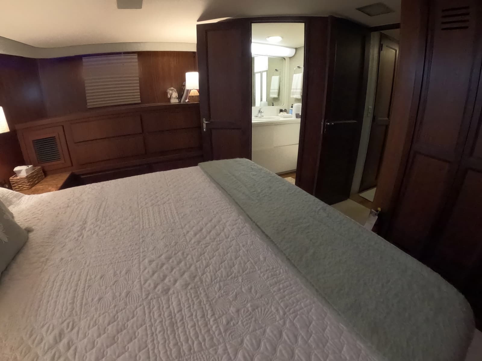 1987 Hatteras Motor Yacht