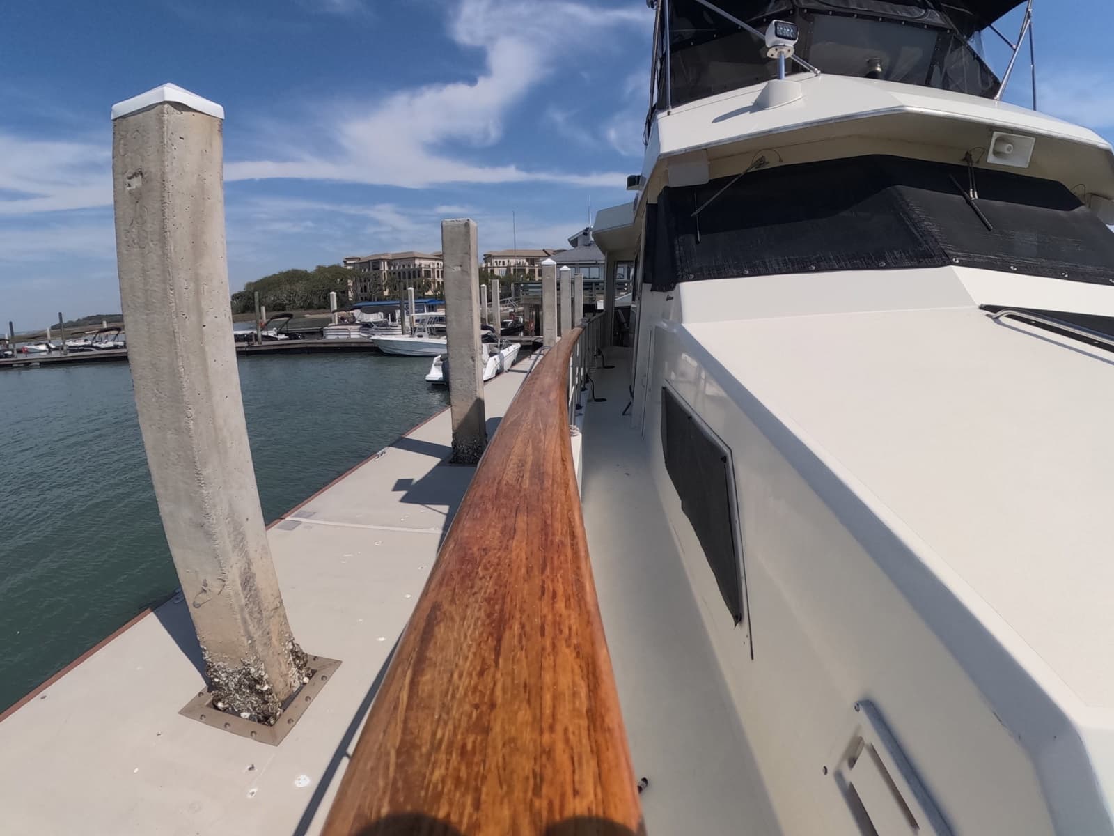 1987 Hatteras Motor Yacht