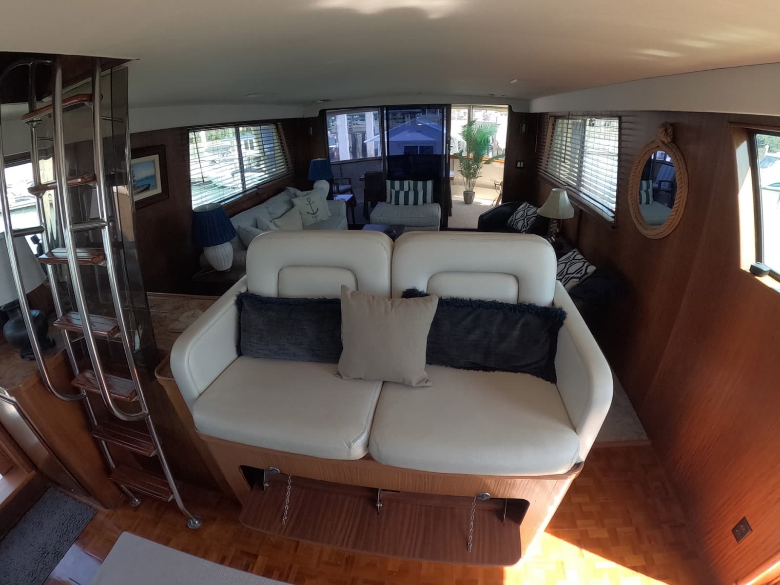 1987 Hatteras Motor Yacht