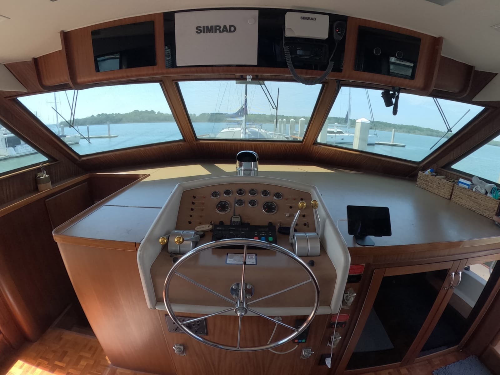 1987 Hatteras Motor Yacht