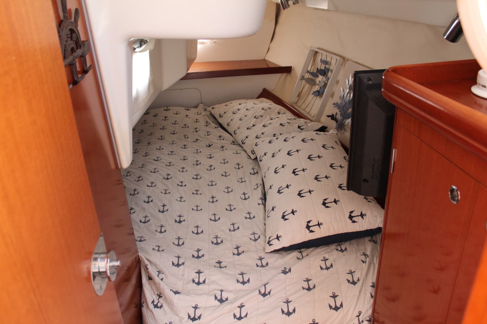 2007 Beneteau 323