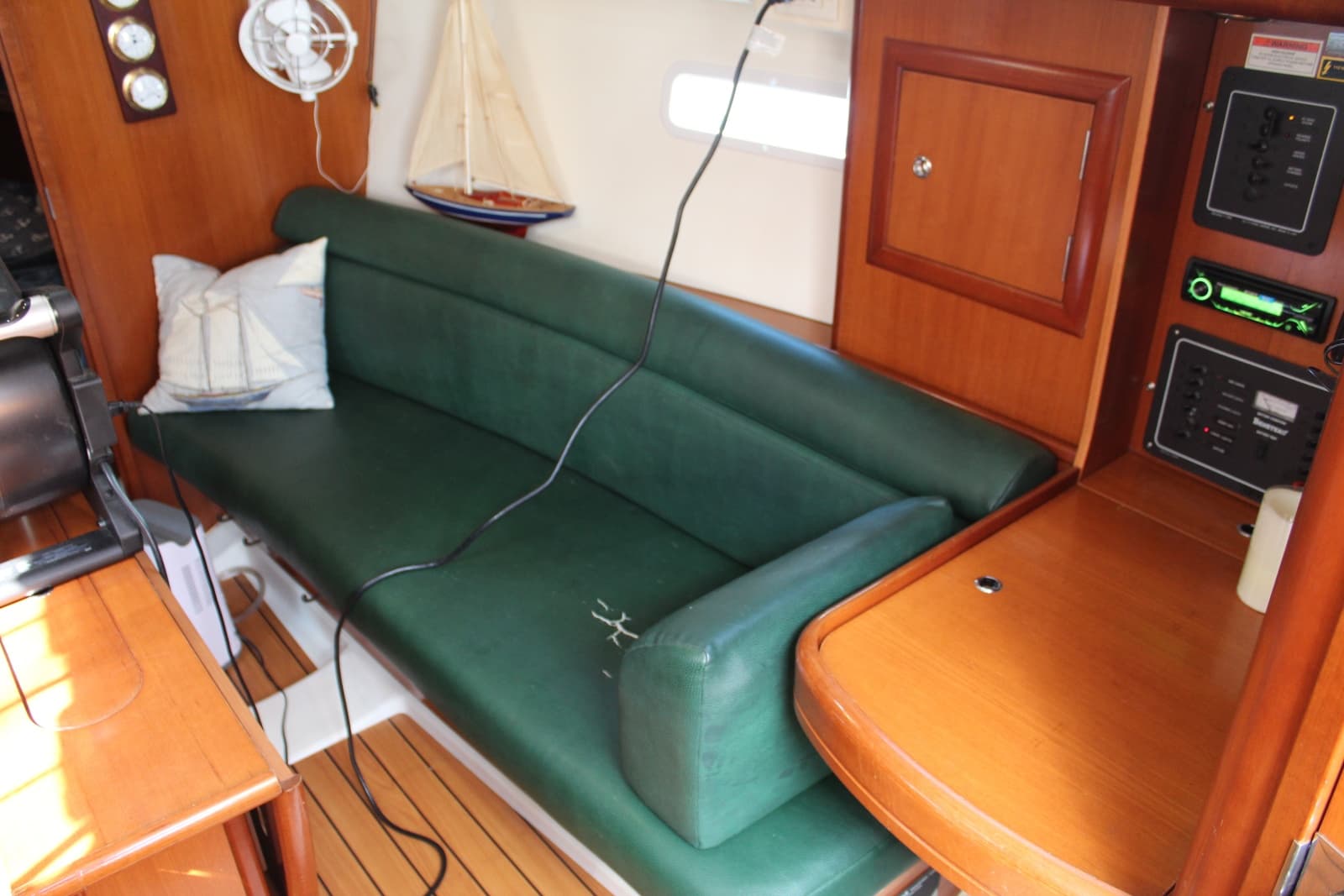 2007 Beneteau 323