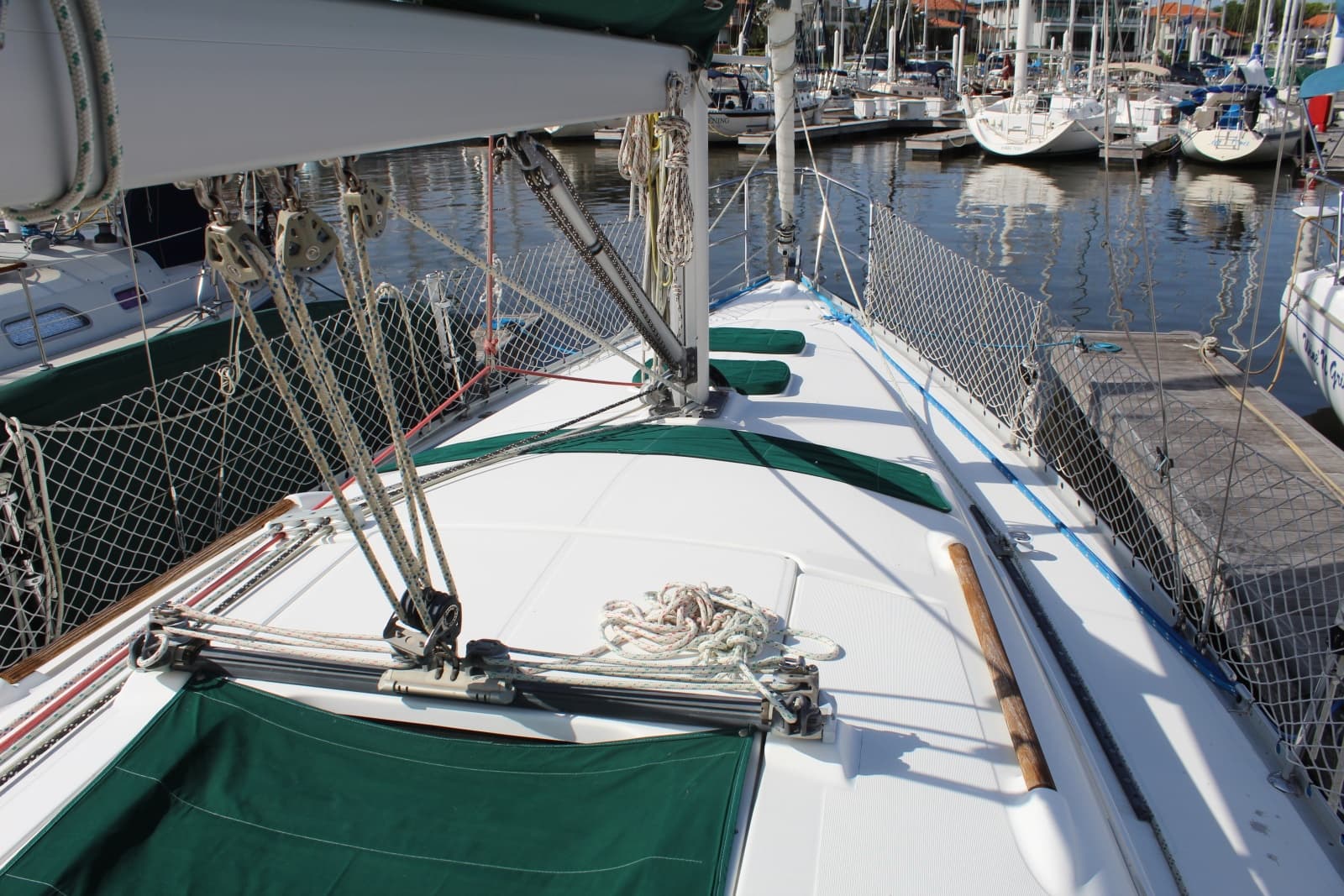 2007 Beneteau 323