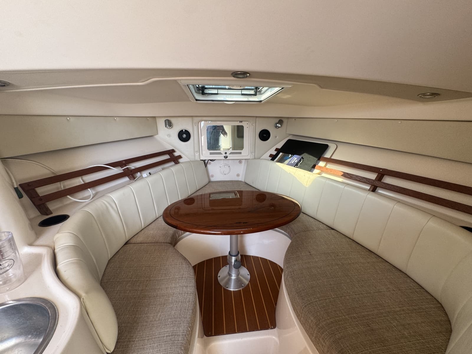 2007 Grady-White 305 Express