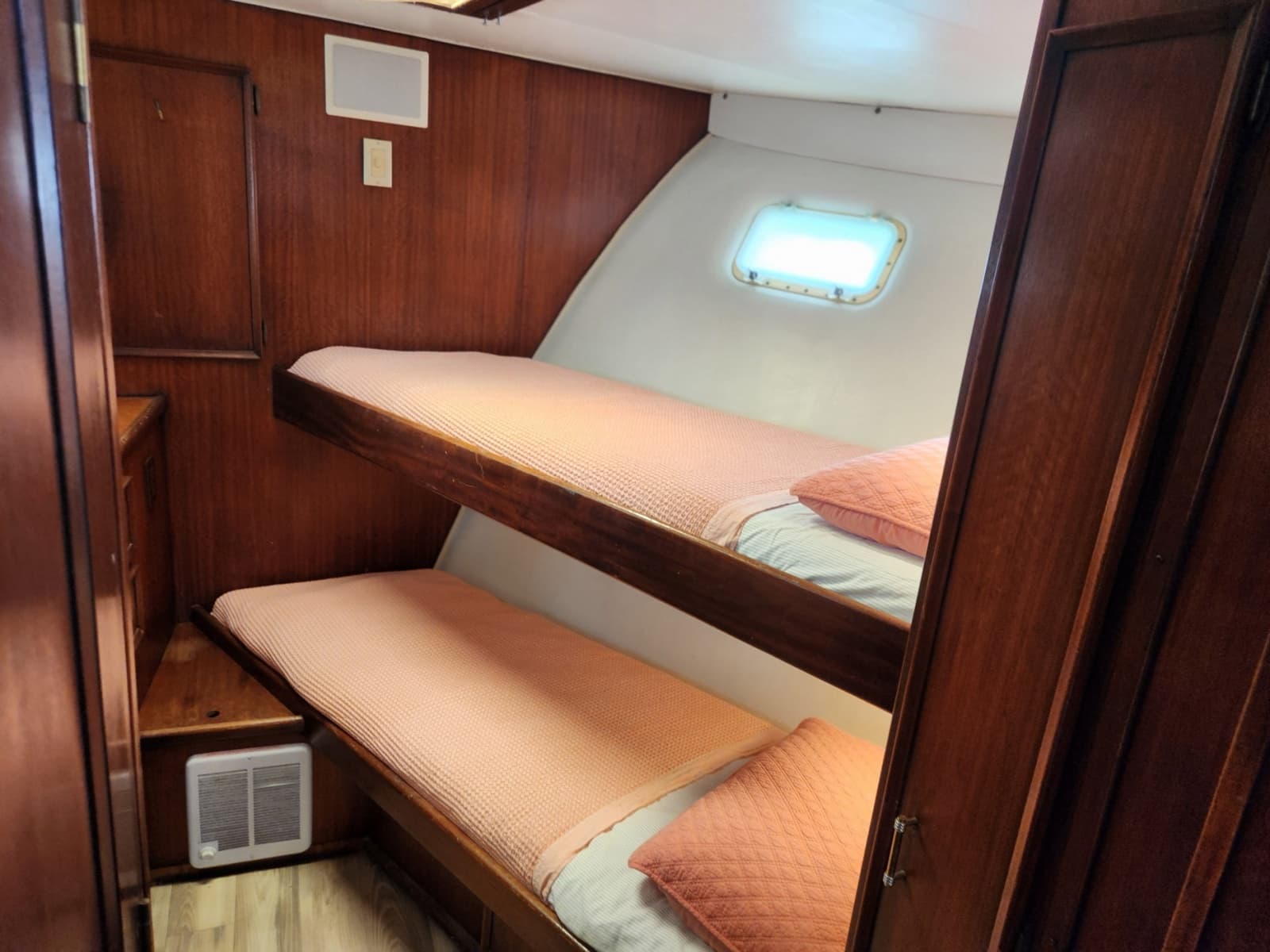 1978 Hatteras 53 Motor Yacht