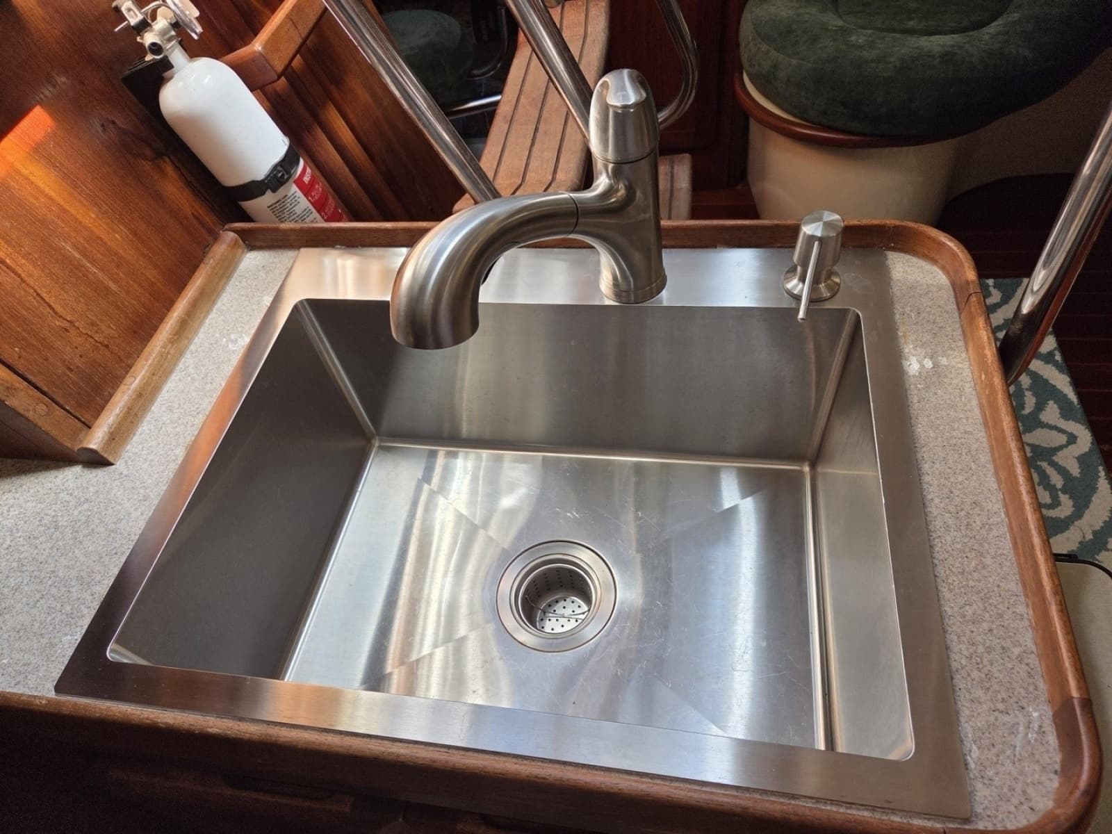 1991 Hunter Passage 42