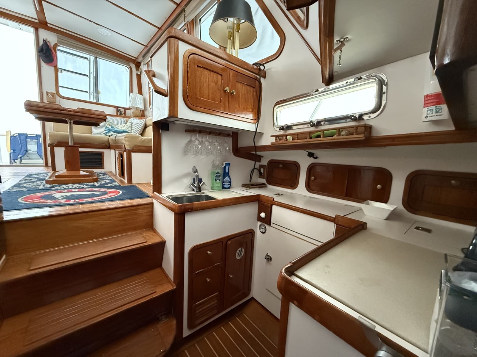 1996 Legacy Yachts 40 Flybridge