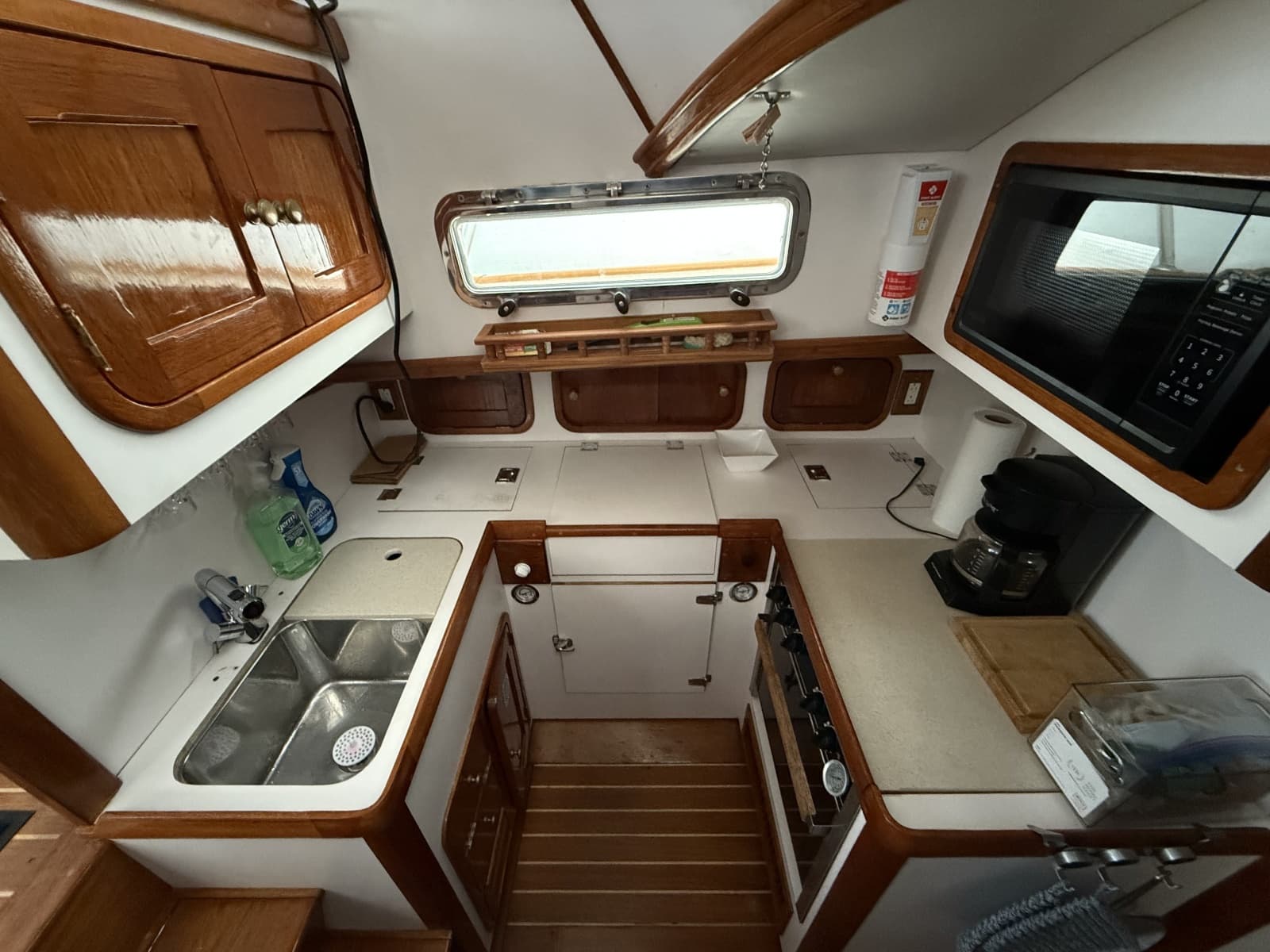 1996 Legacy Yachts 40 Flybridge