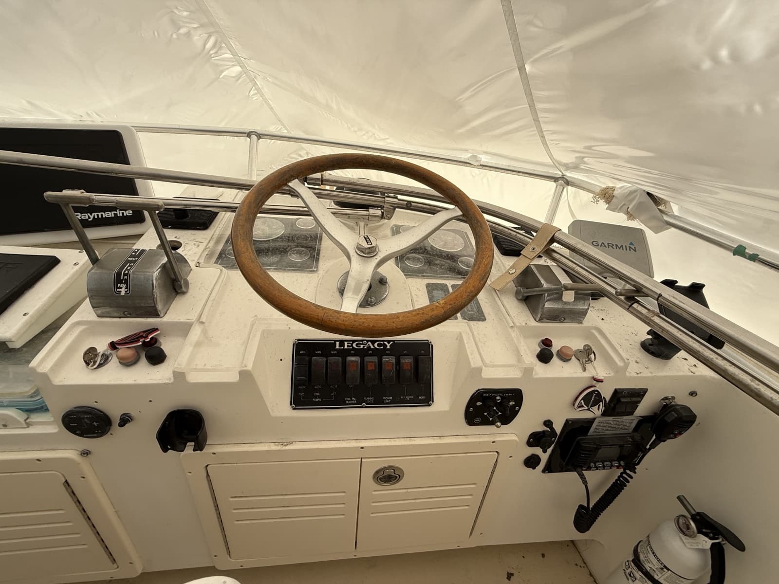 1996 Legacy Yachts 40 Flybridge