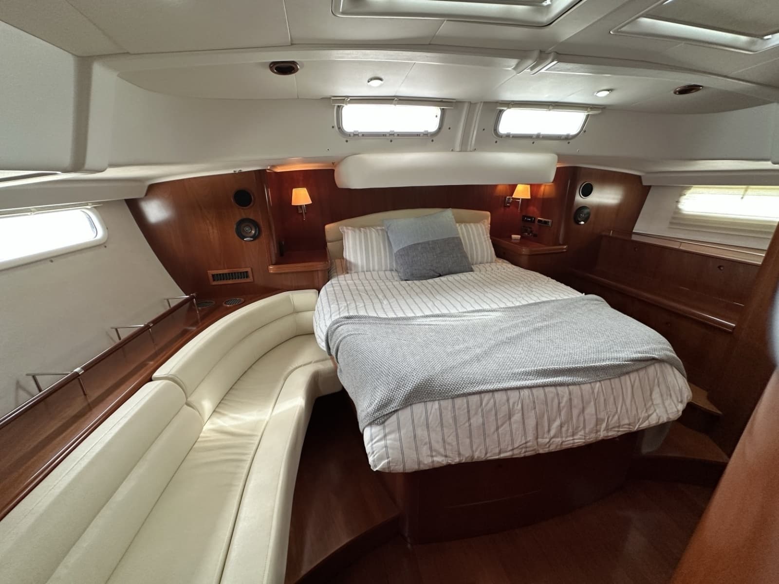 2003 Beneteau 57