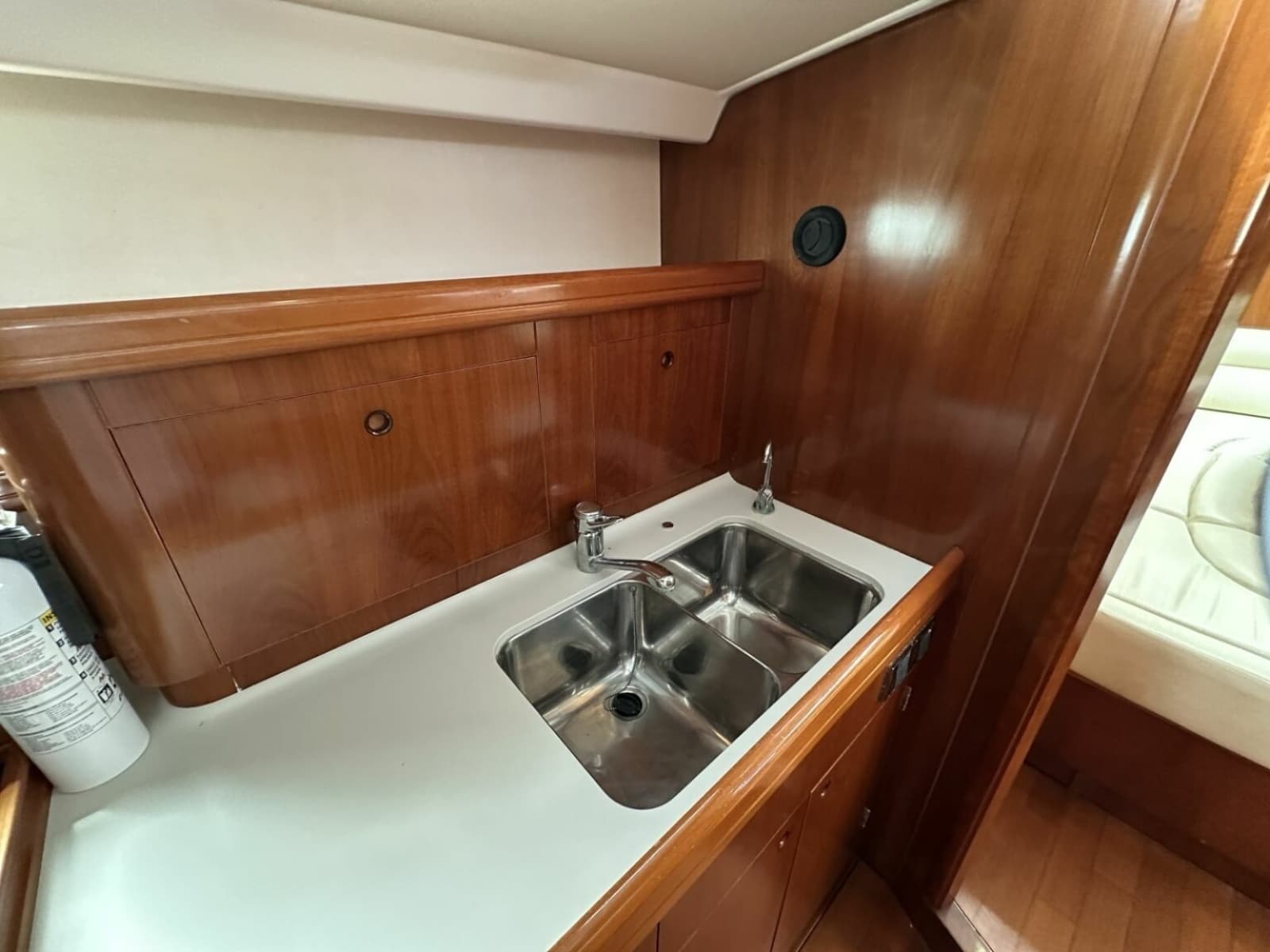 2003 Beneteau 57
