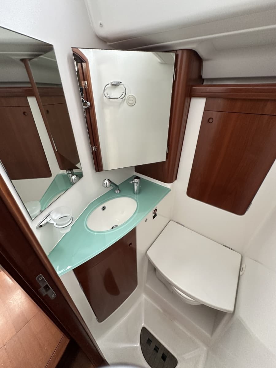 2003 Beneteau 57