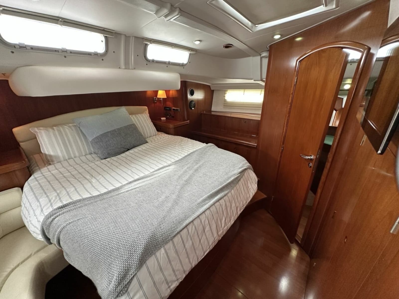 2003 Beneteau 57