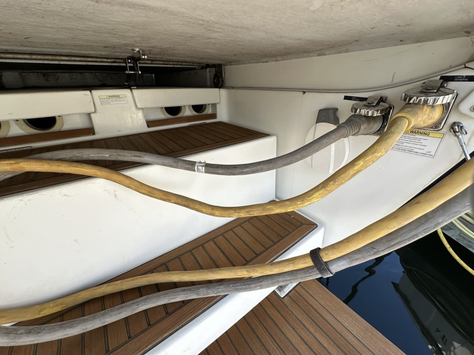 2003 Beneteau 57