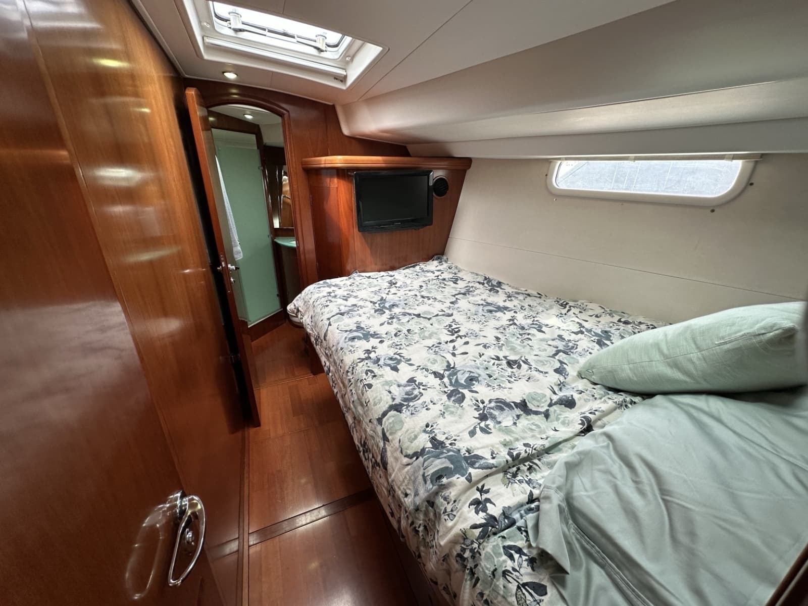 2003 Beneteau 57