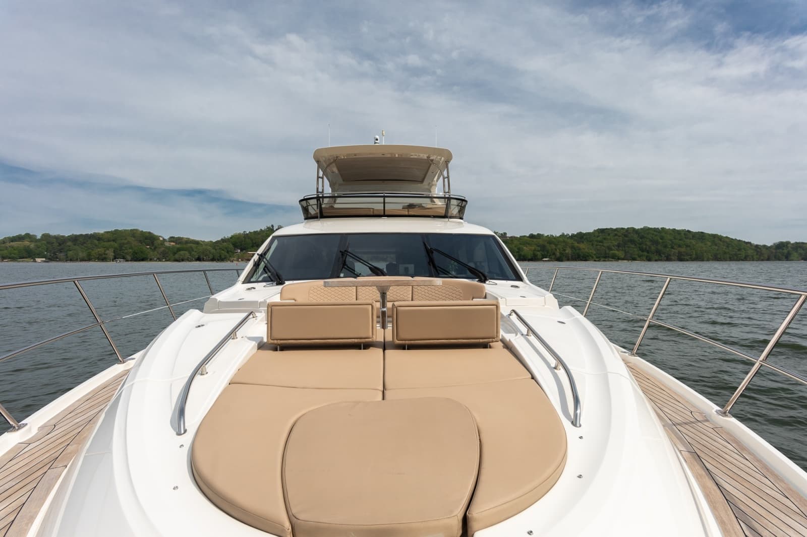2018 Sea Ray L650 FLY