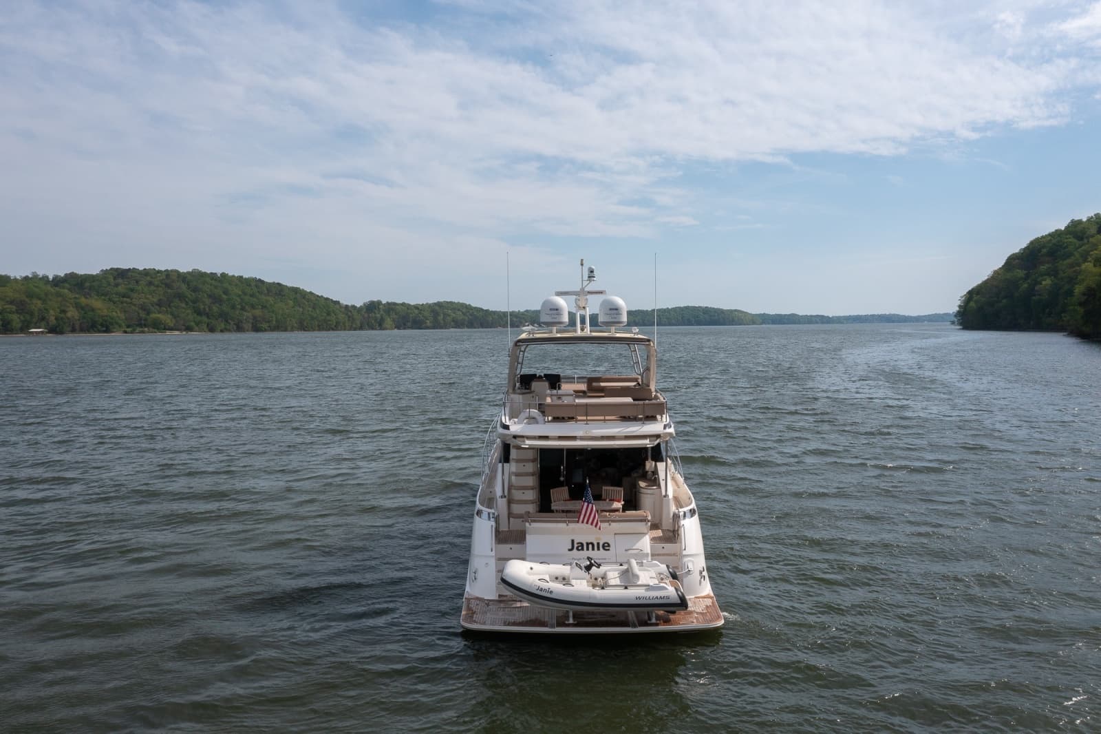 2018 Sea Ray L650 FLY