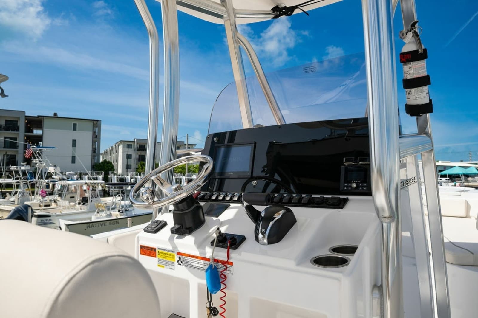 2023 Sea Hunt 234 Ultra