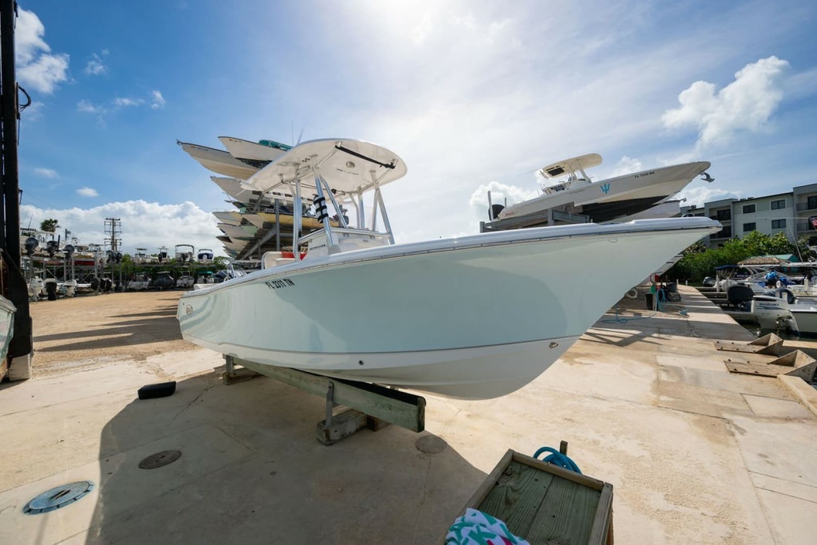 2023 Sea Hunt 234 Ultra