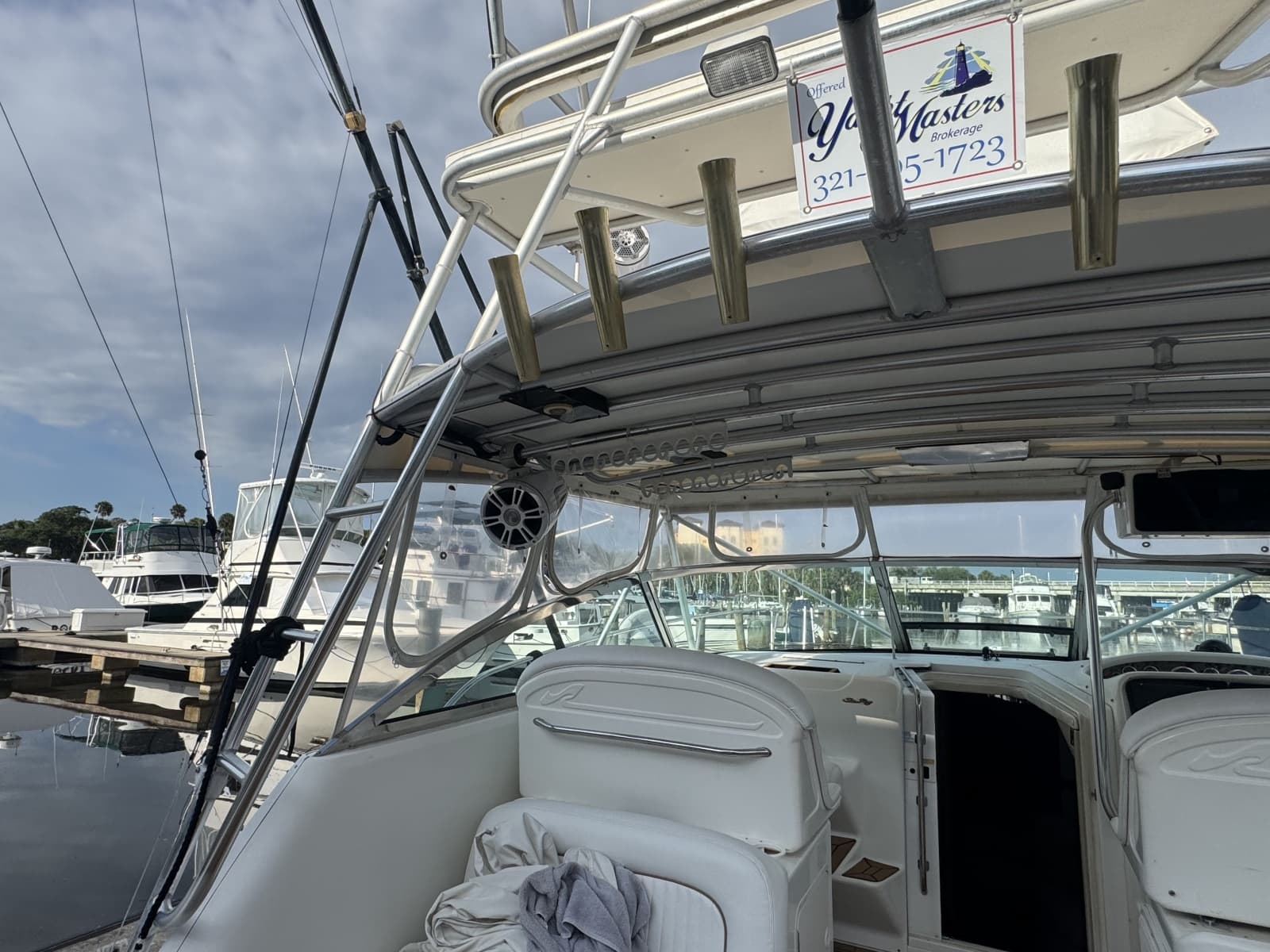 1999 Sea Ray 370 Sport Fish