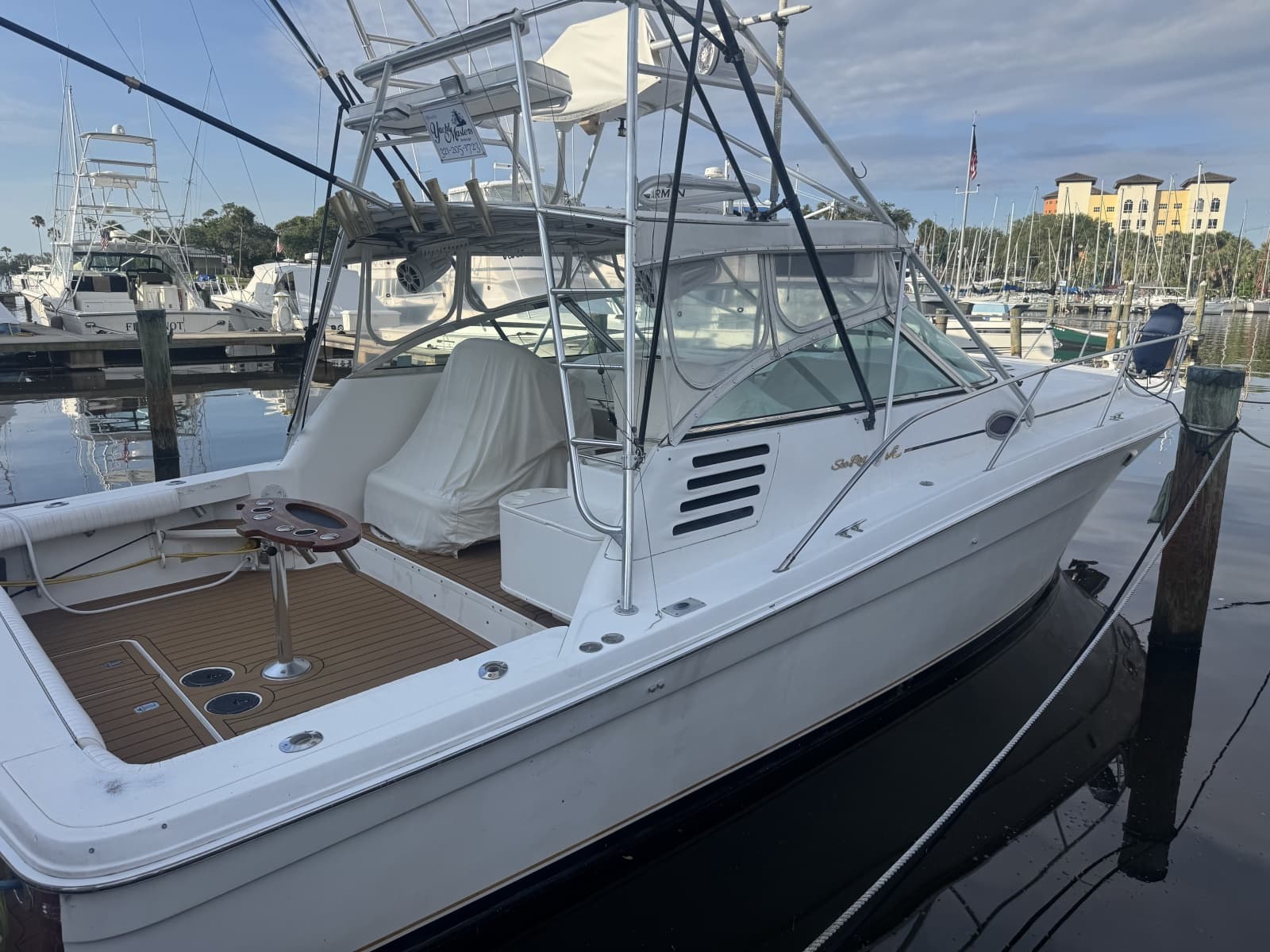 1999 Sea Ray 370 Sport Fish