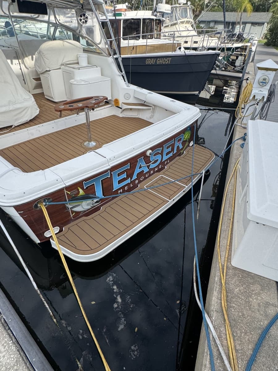 1999 Sea Ray 370 Sport Fish