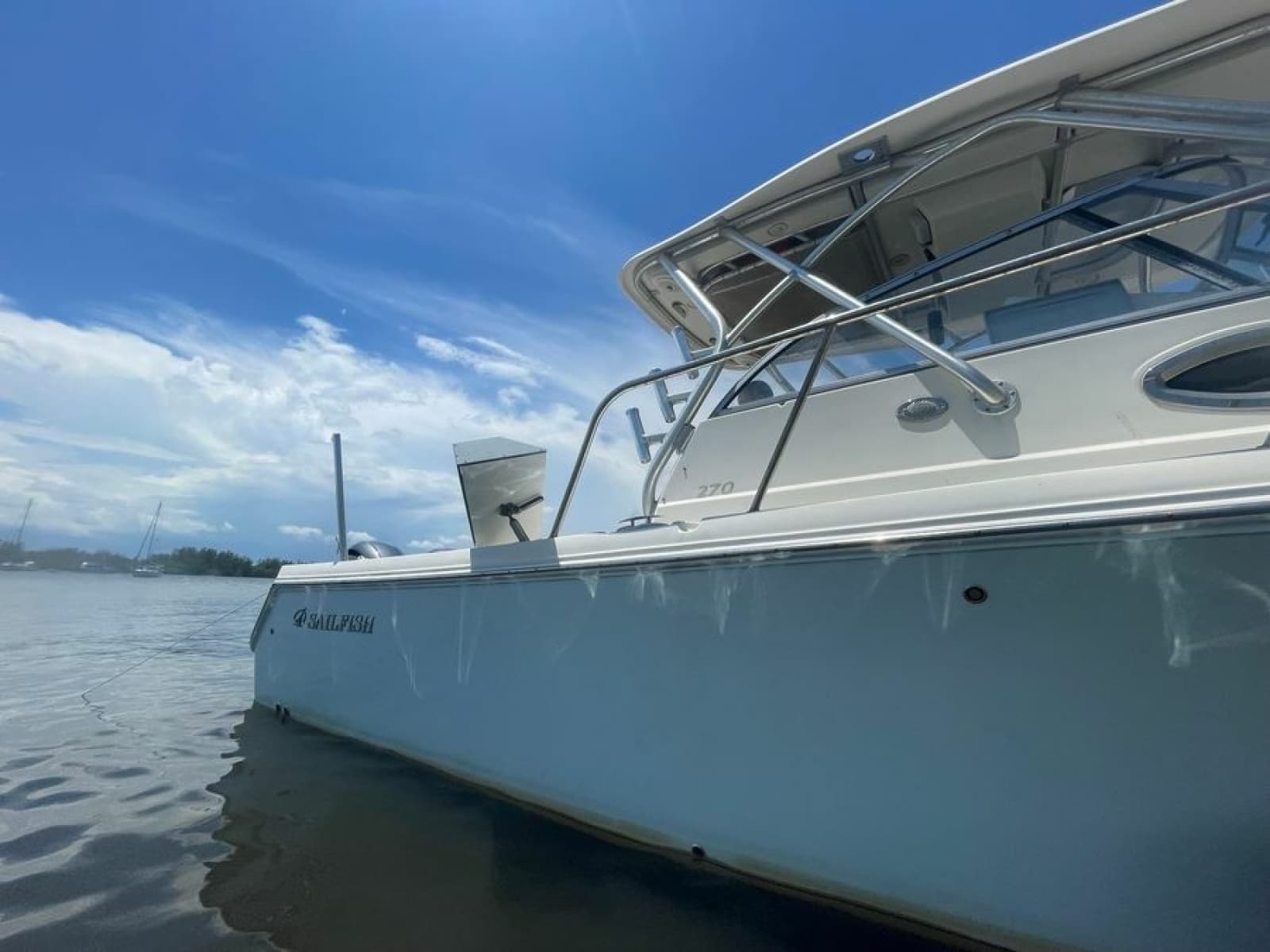 2015 Sailfish 270 WAC