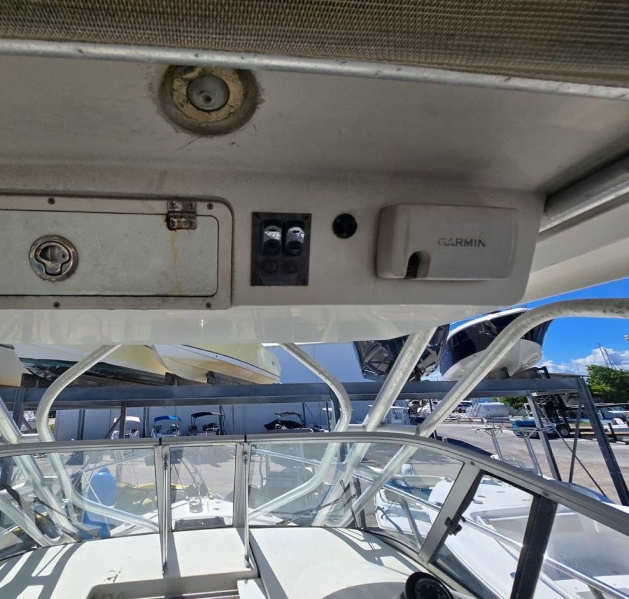 2015 Sailfish 270 WAC
