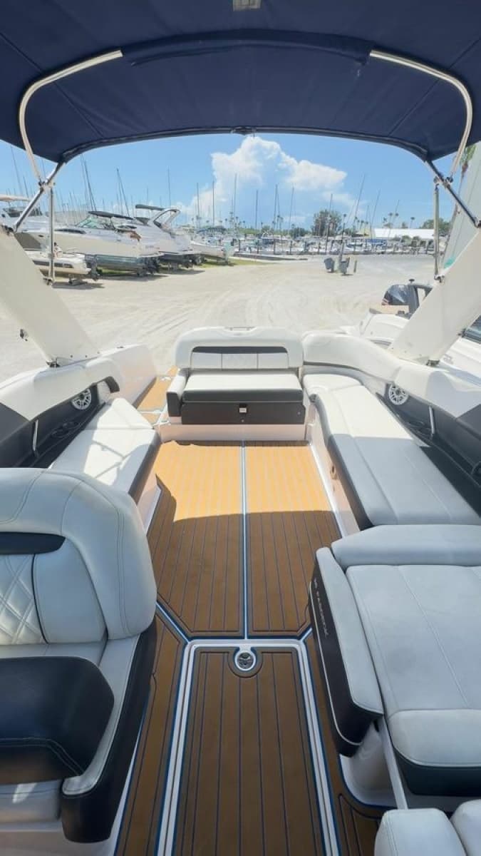 2018 Regal FasDeck